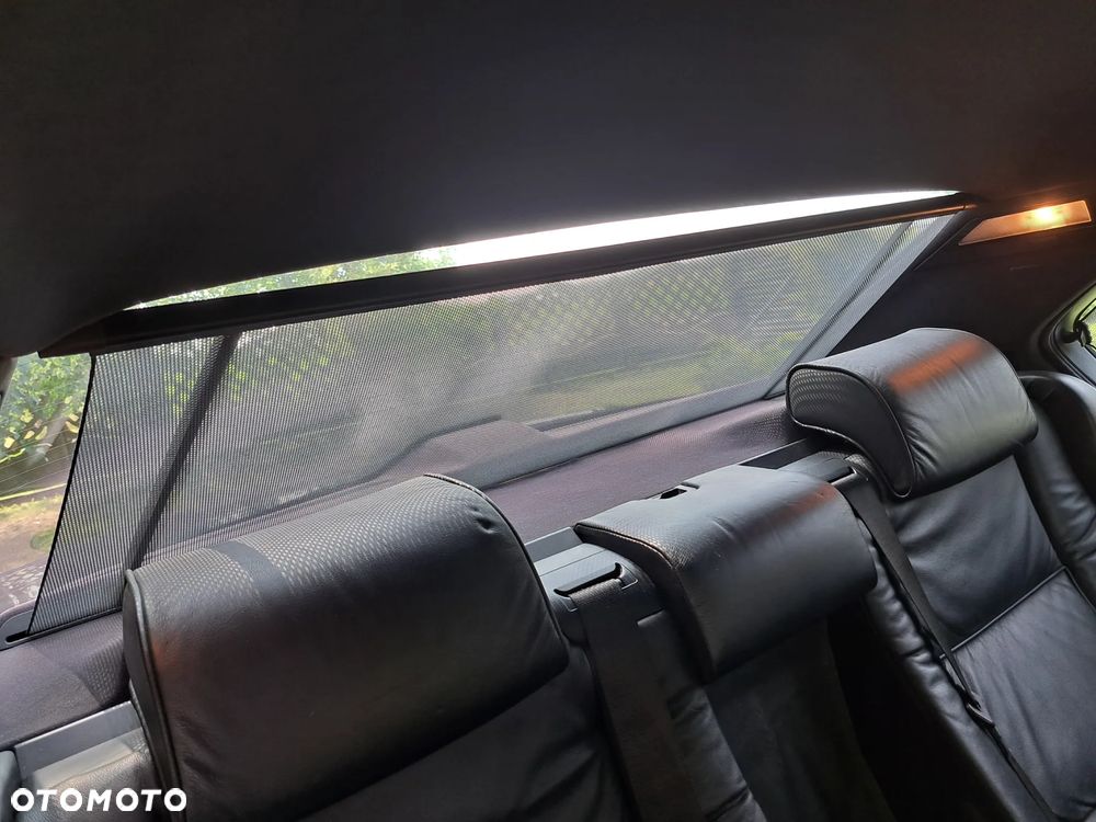 BMW Seria 7 - 16