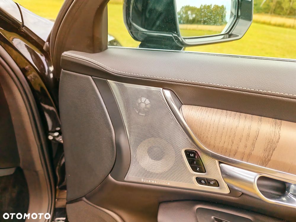 Volvo S90 - 40