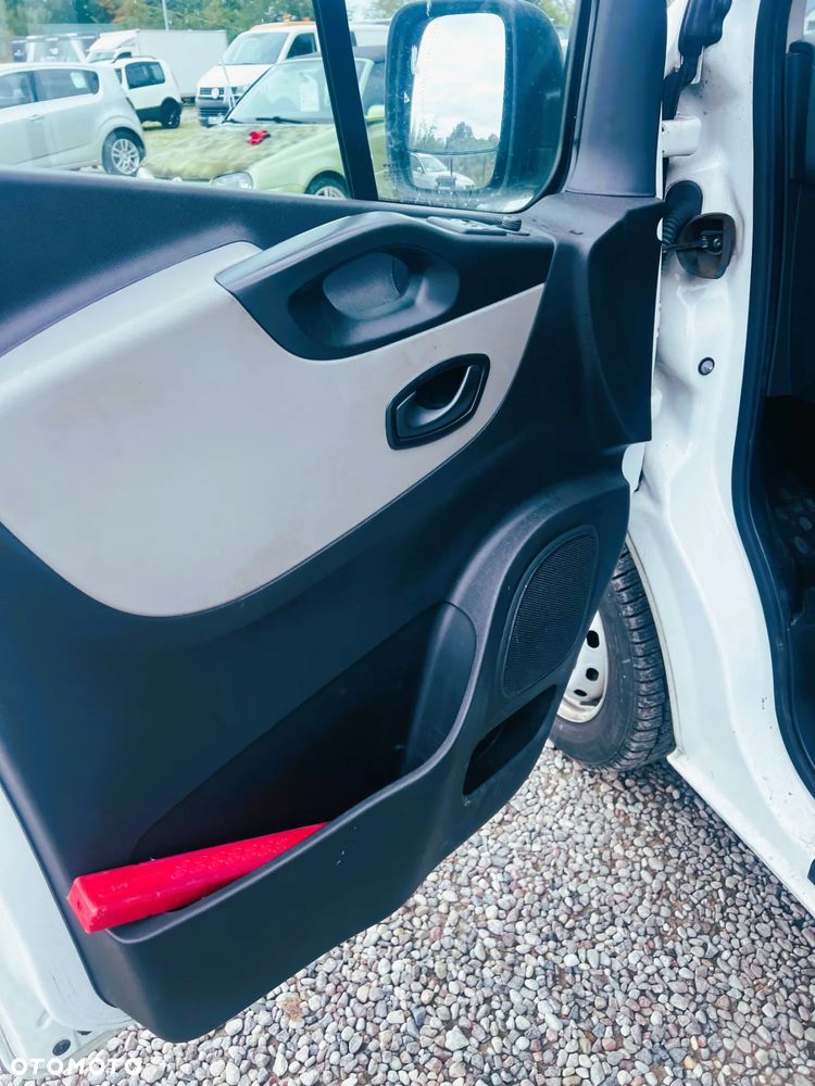 Renault Trafic - 4