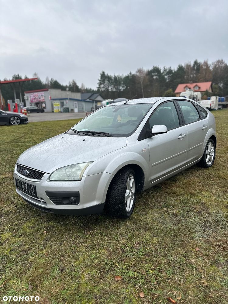 Ford Focus 2.0 TDCi Ghia - 3