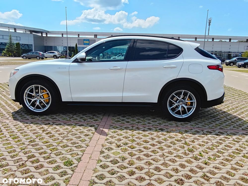 Alfa Romeo Stelvio 2.0 Turbo TI Q4 - 10