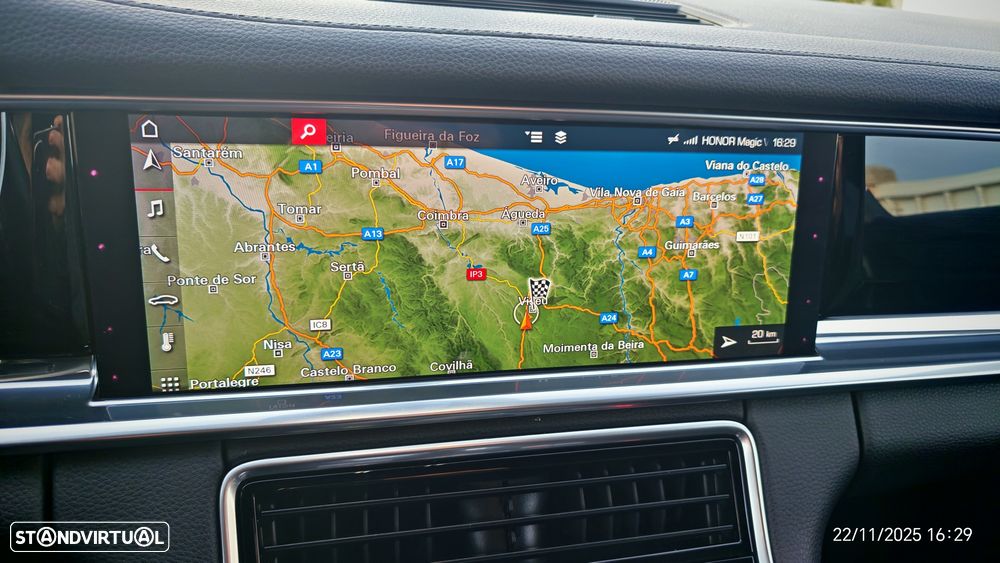 Porsche Panamera 4 E-Hybrid - 32