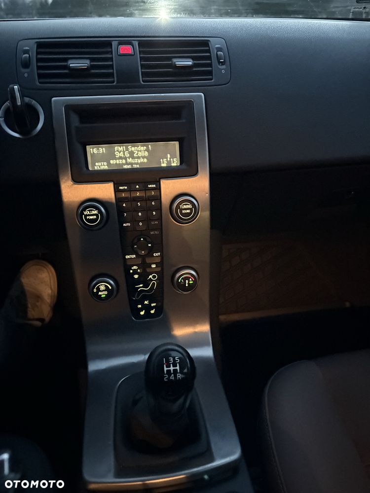 Volvo V50 - 6