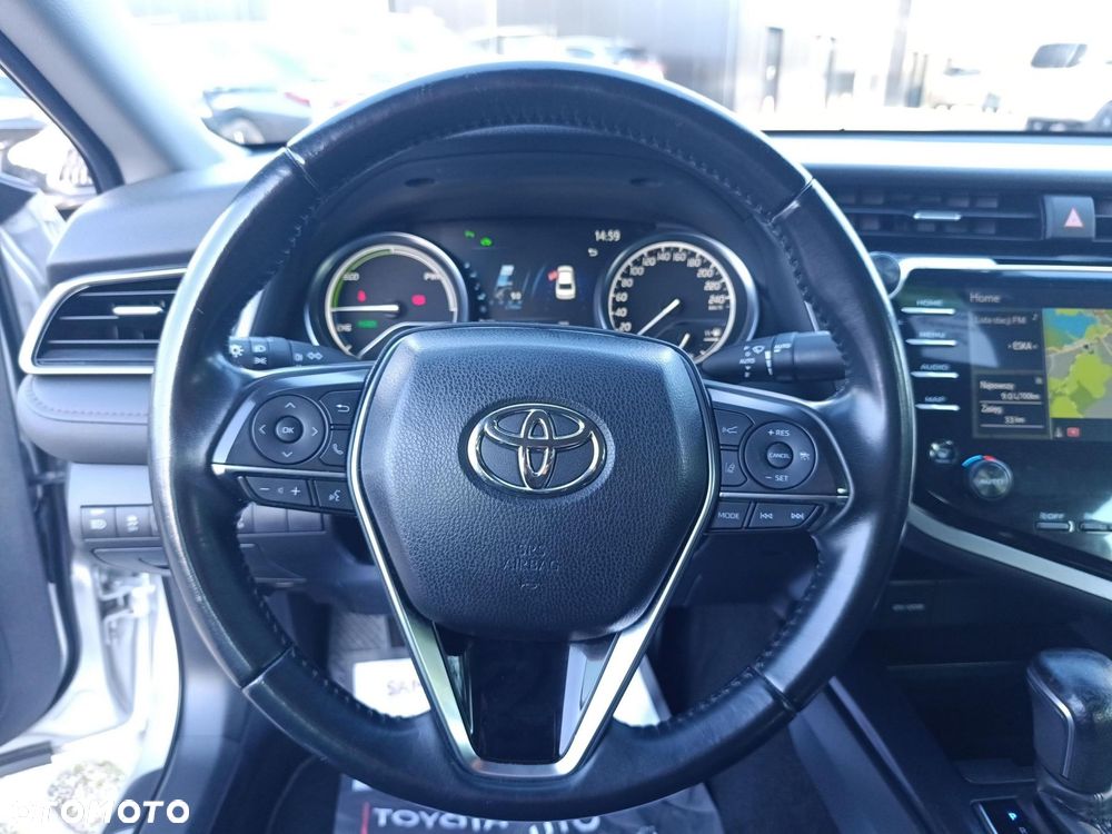 Toyota Camry 2.5 Hybrid Prestige CVT - 27