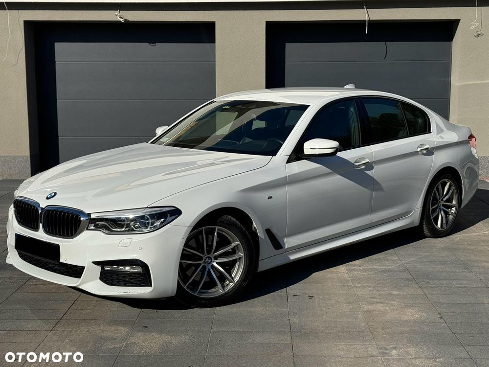 BMW Seria 5 520d M Sport - 1
