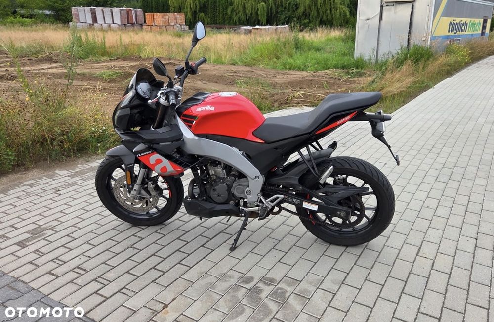 Aprilia Tuono - 5