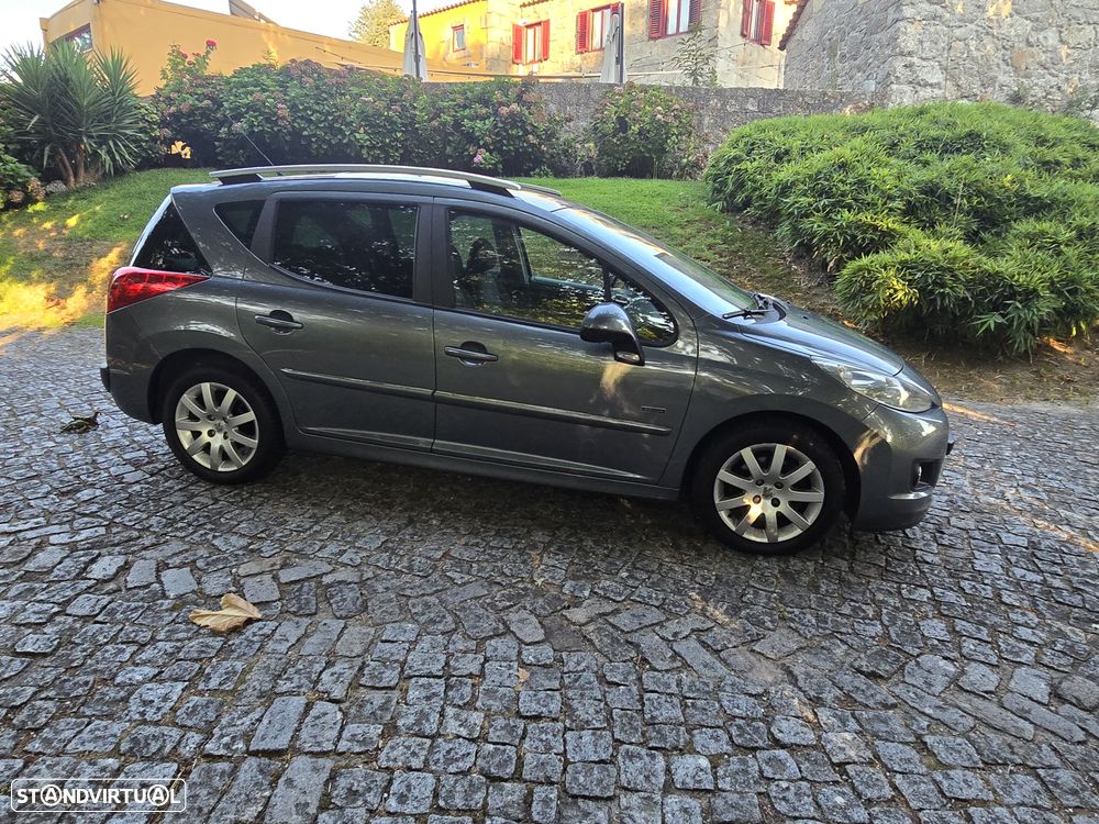 Peugeot 207 1.6 HDi Sport - 1