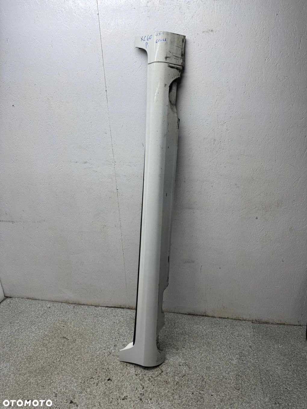 LISTWA PROGOWA PRAWA VOLVO XC60 I 2013-2017 39819628 - 6
