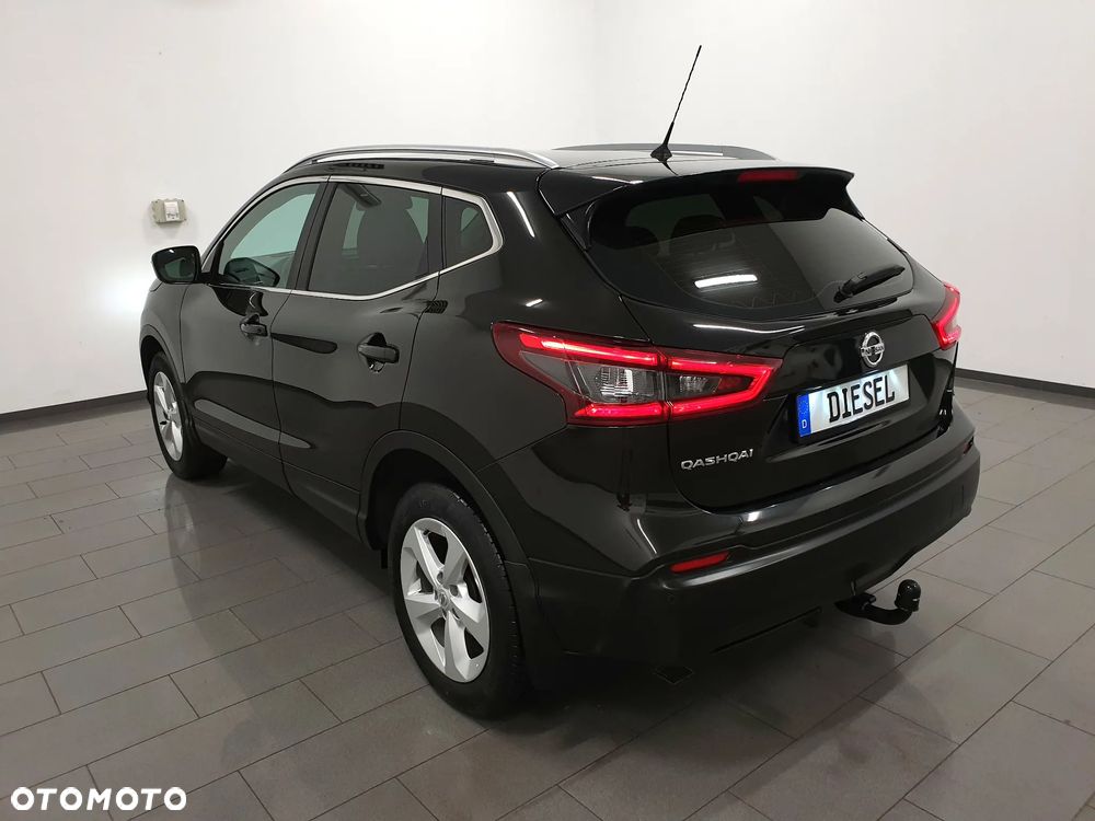 Nissan Qashqai 1.5 dCi Tekna+ - 4