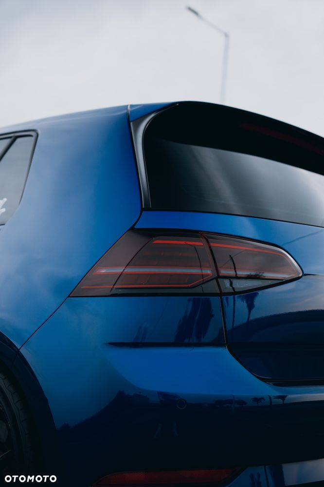 Volkswagen Golf - 13