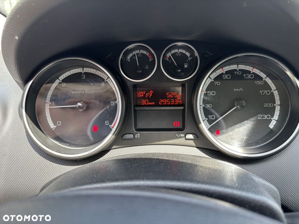Peugeot 308 - 10