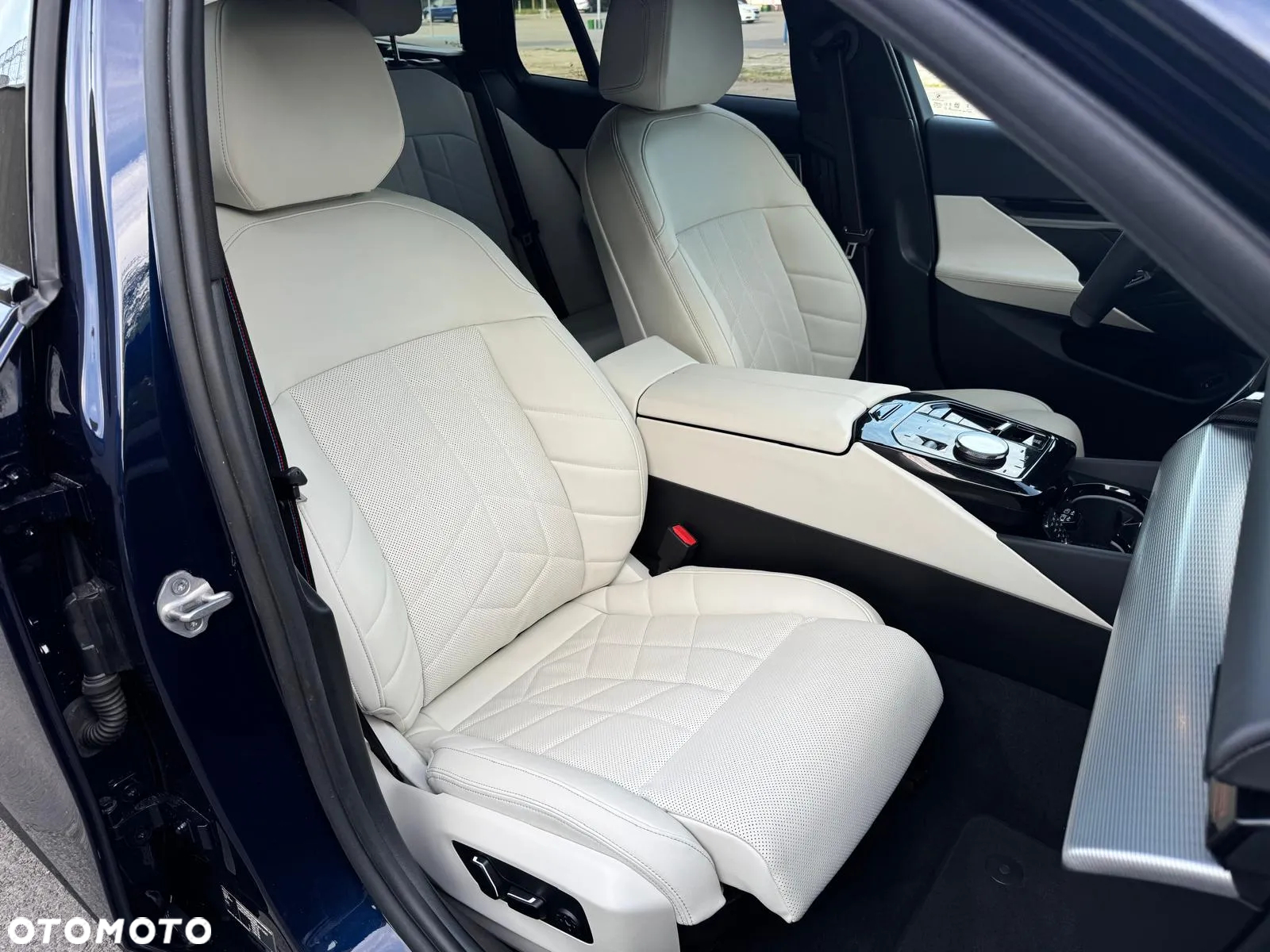BMW Seria 5 520d xDrive Touring - 23