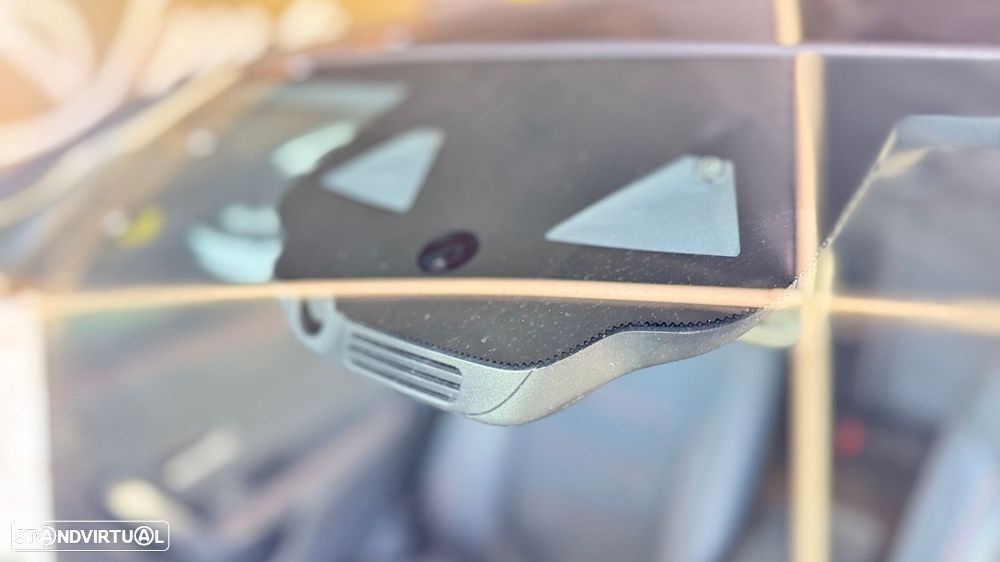 Mercedes-Benz CLA 250 e 8G-DCT Special Edition - 17