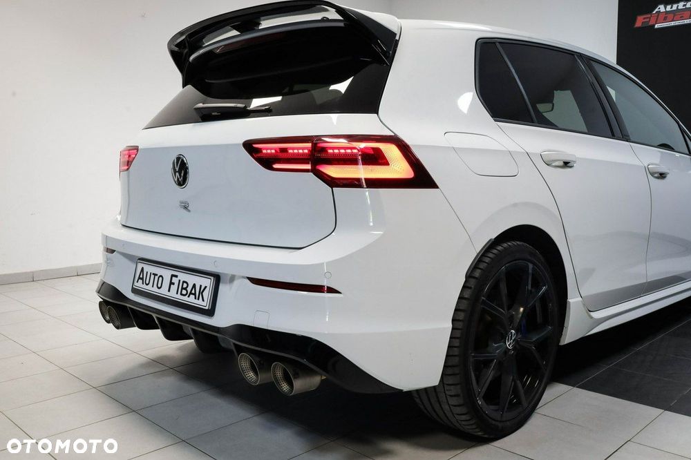 Volkswagen Golf 2.0 TSI 4Motion R DSG - 11