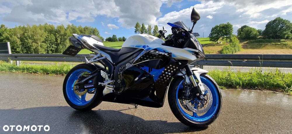 Honda CBR - 2