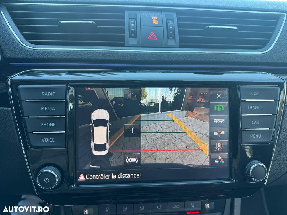 Skoda Superb 2.0 TDI DSG Premium Edition - 18