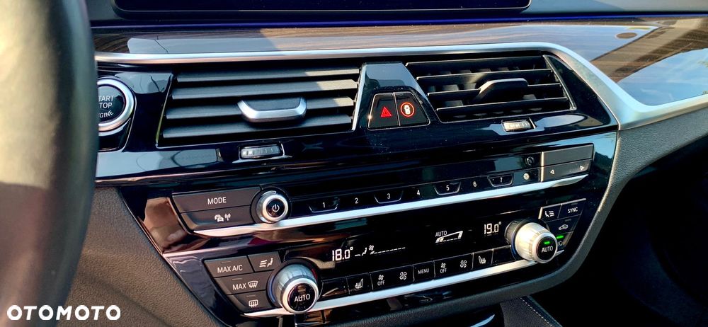 BMW Seria 5 530d - 19