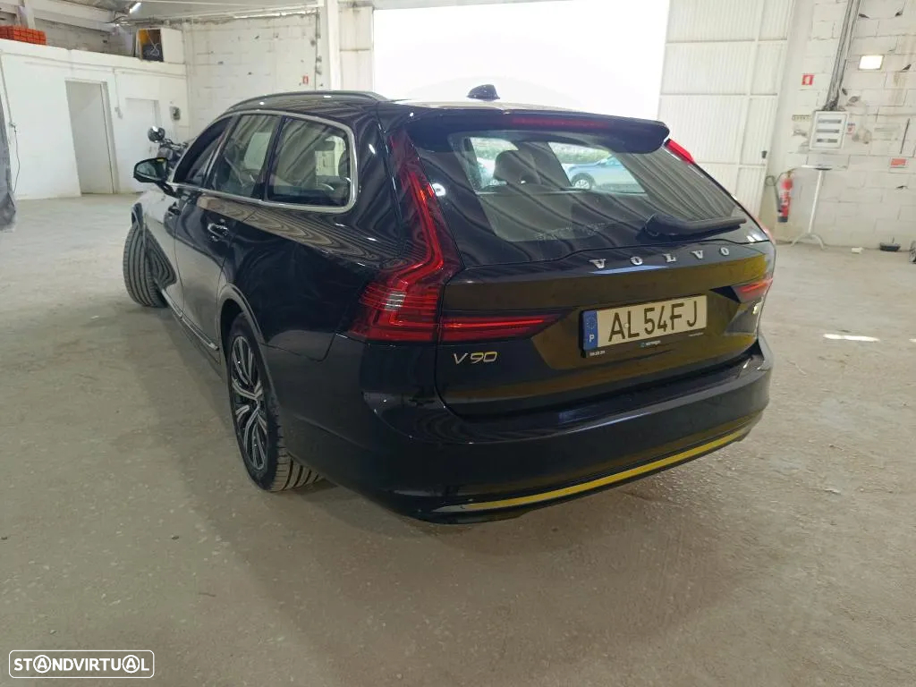 Volvo V90 2.0 T6 PHEV Inscription Expression AWD - 2