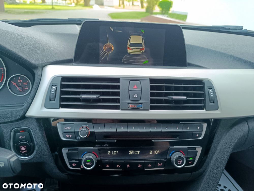 BMW Seria 3 318d DPF Edition Lifestyle - 32