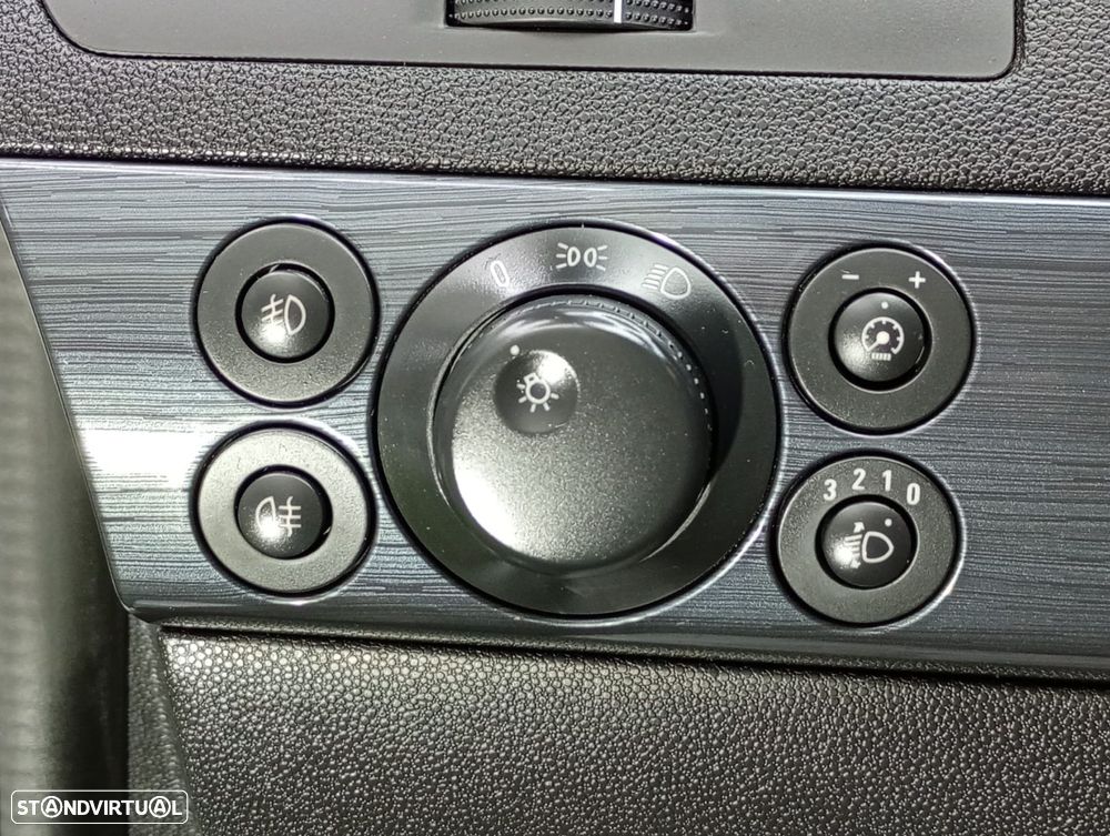 Opel Astra 1.7 CDTI Cosmo M5 - 11