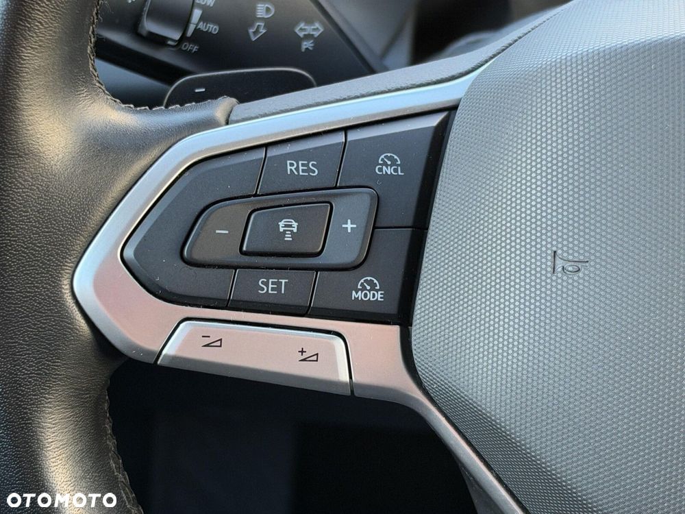 Volkswagen Tiguan 1.5 eTSI Elegance DSG - 20