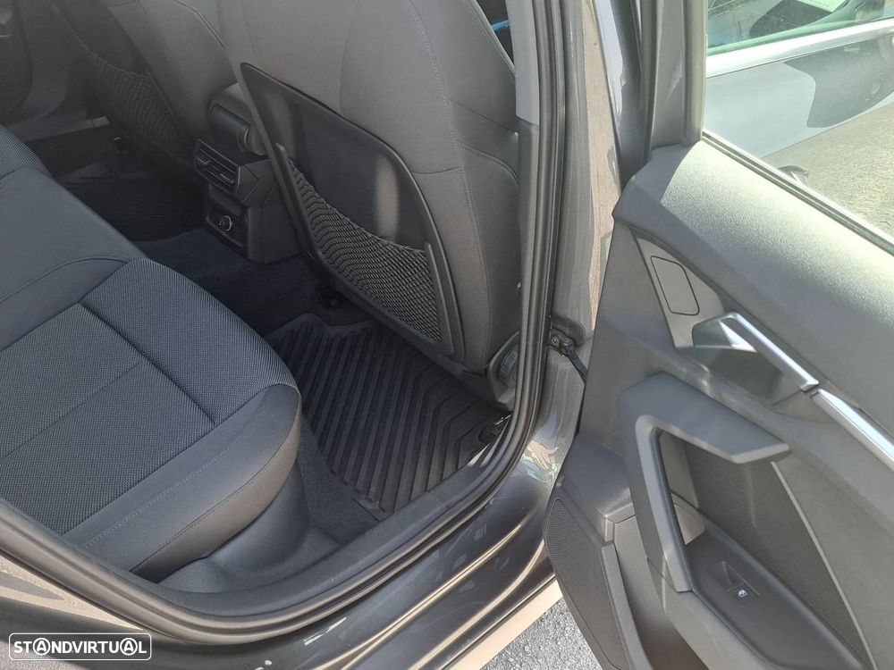 Audi A3 Sportback 35 TDI S line S tronic - 27
