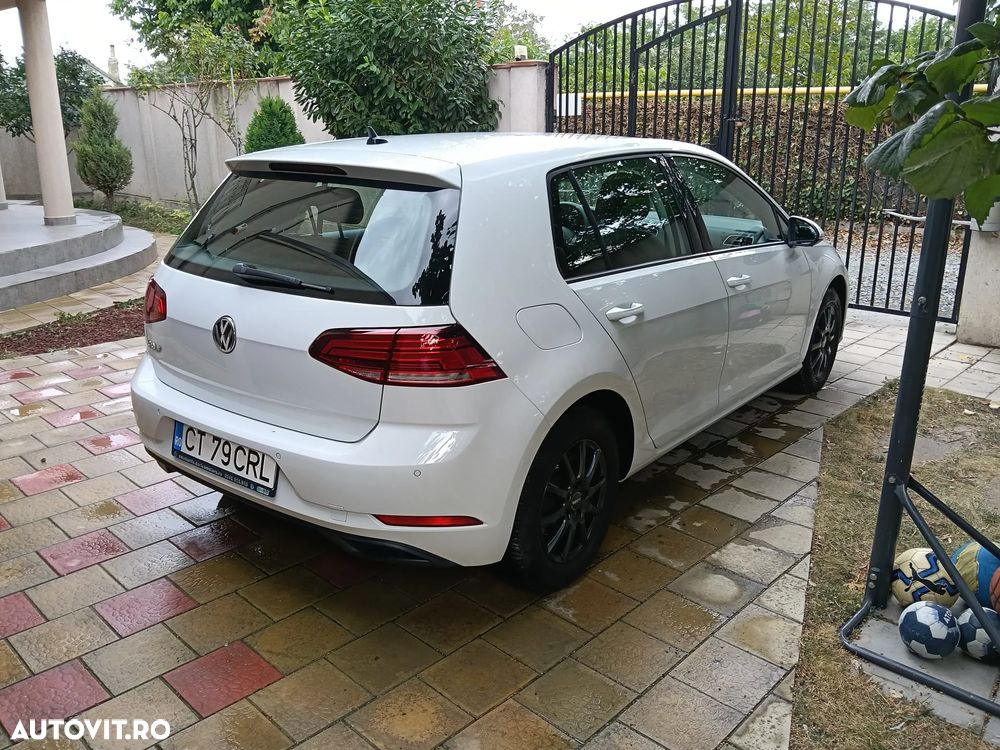 Volkswagen Golf - 4