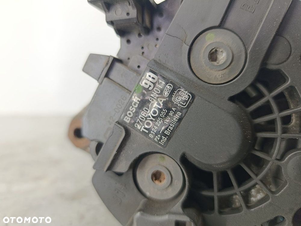 ALTERNATOR TOYOTA YARIS II 27060-0N011   0124225055   BOSCH 1.4 D-4D - 4