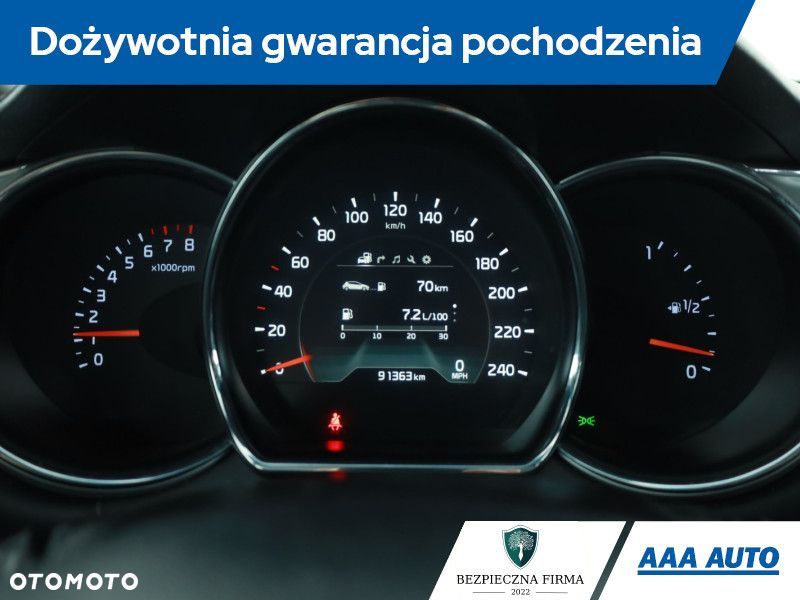 Kia Ceed - 10