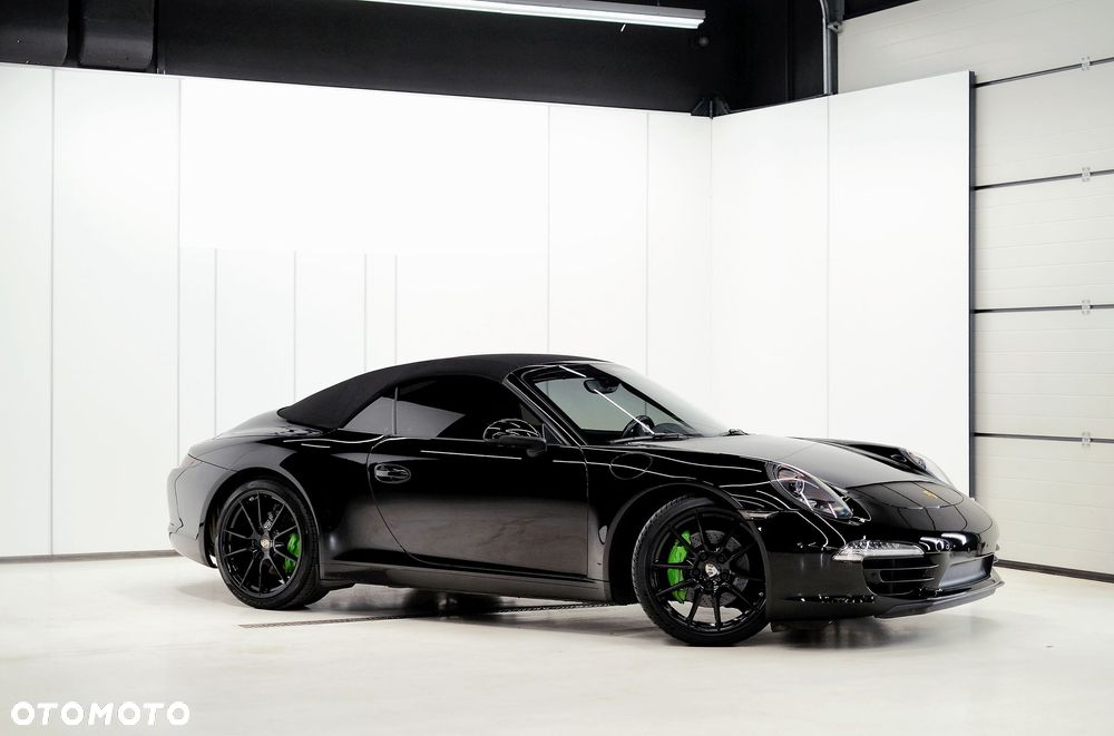 Porsche 911 Carrera S - 35