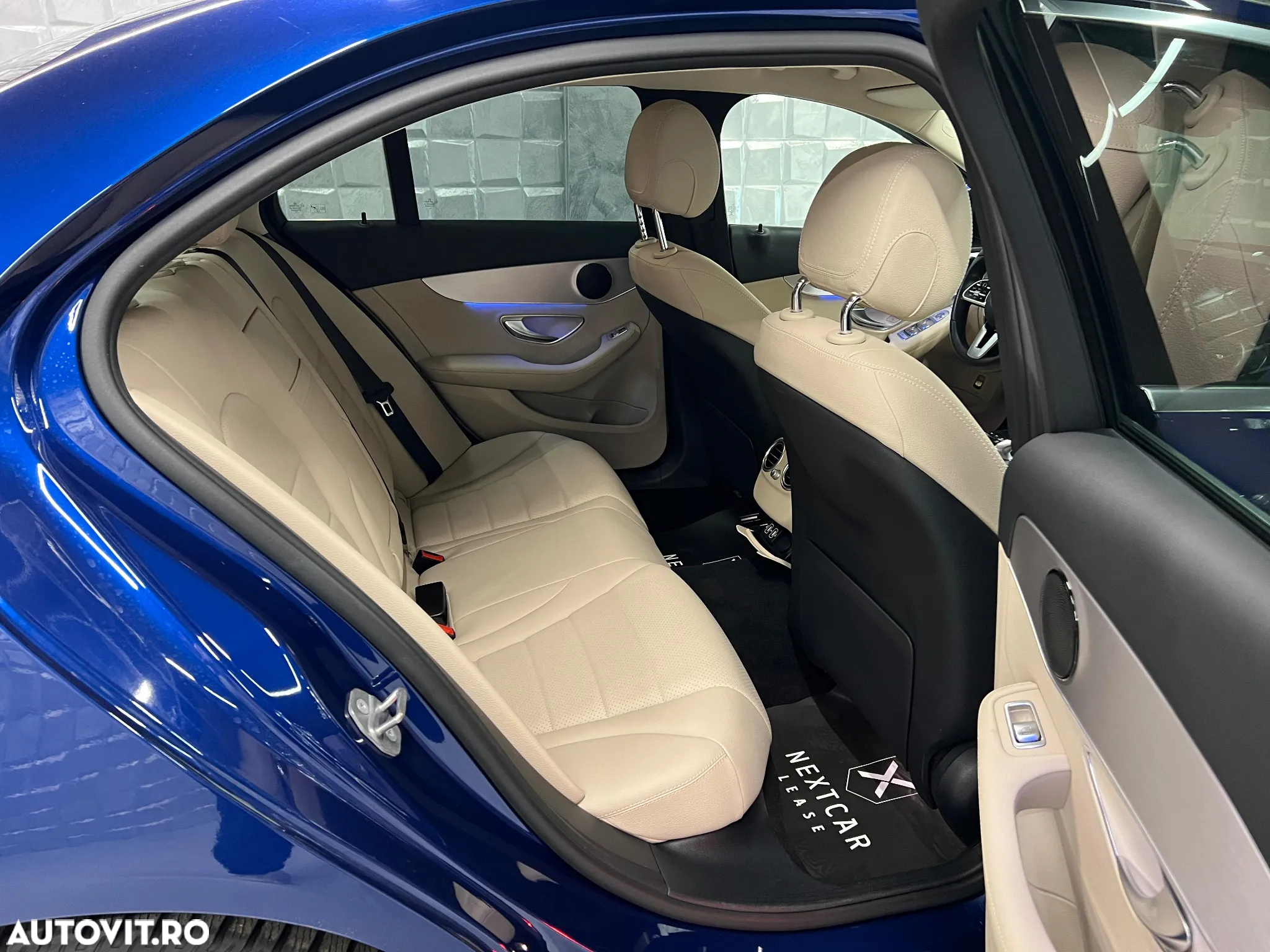 Mercedes-Benz C - 14