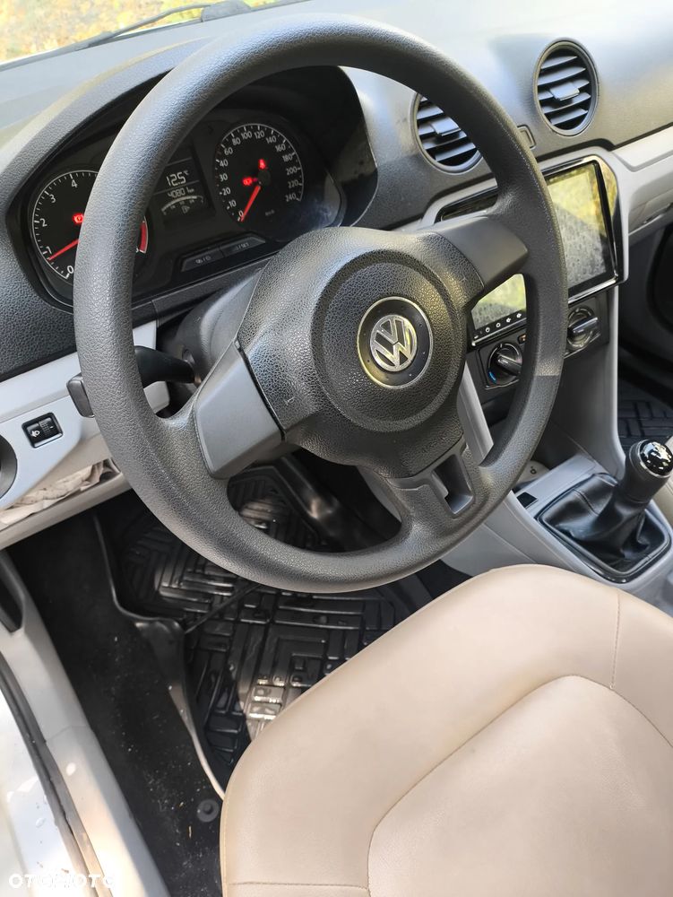 Volkswagen Jetta - 13
