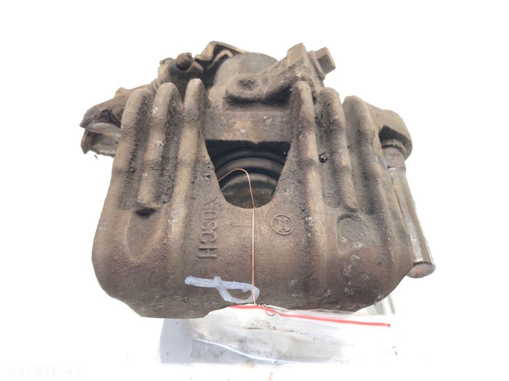 ZACISK PRAWY TYŁ  OPEL ZAFIRA A nadwozie wielkoprzestrzenne (MPV) (T98) 1999 - 2005 1.8 16V (F75) - 1