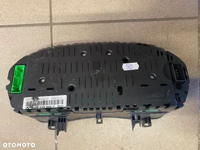 LICZNIK ZEGARY VOLKSWAGEN VW POLO IV 9N 6Q0920800P 6Q0920801E - 2