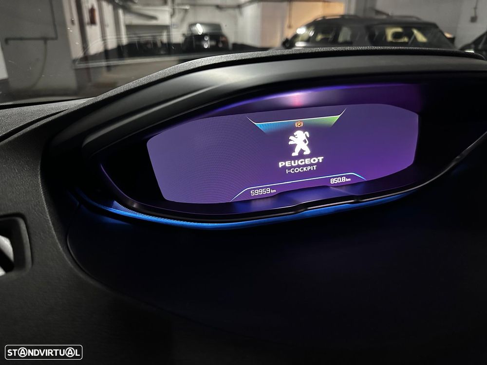 Peugeot 3008 1.6 Hybrid Allure Pack e-EAT8 - 6