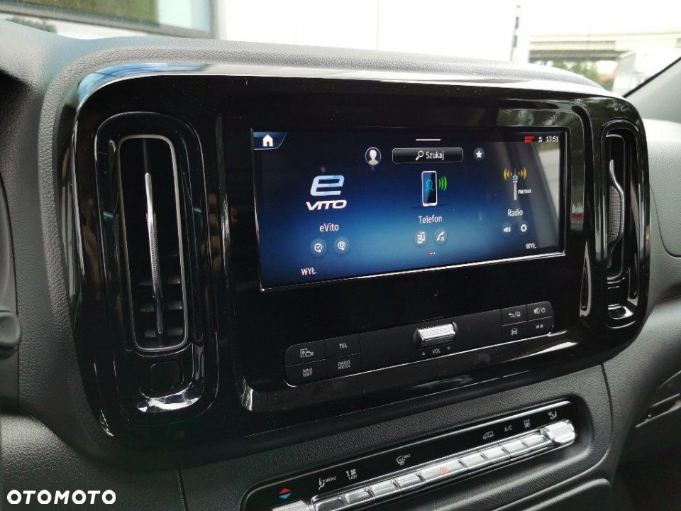 Mercedes-Benz eVito - 8