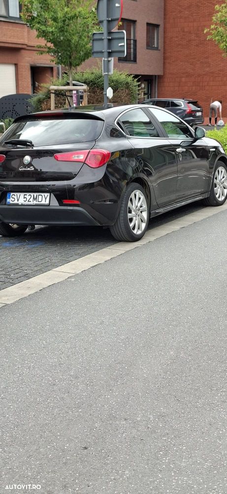Alfa Romeo Giulietta 1.6 JTDM 16V Business - 4