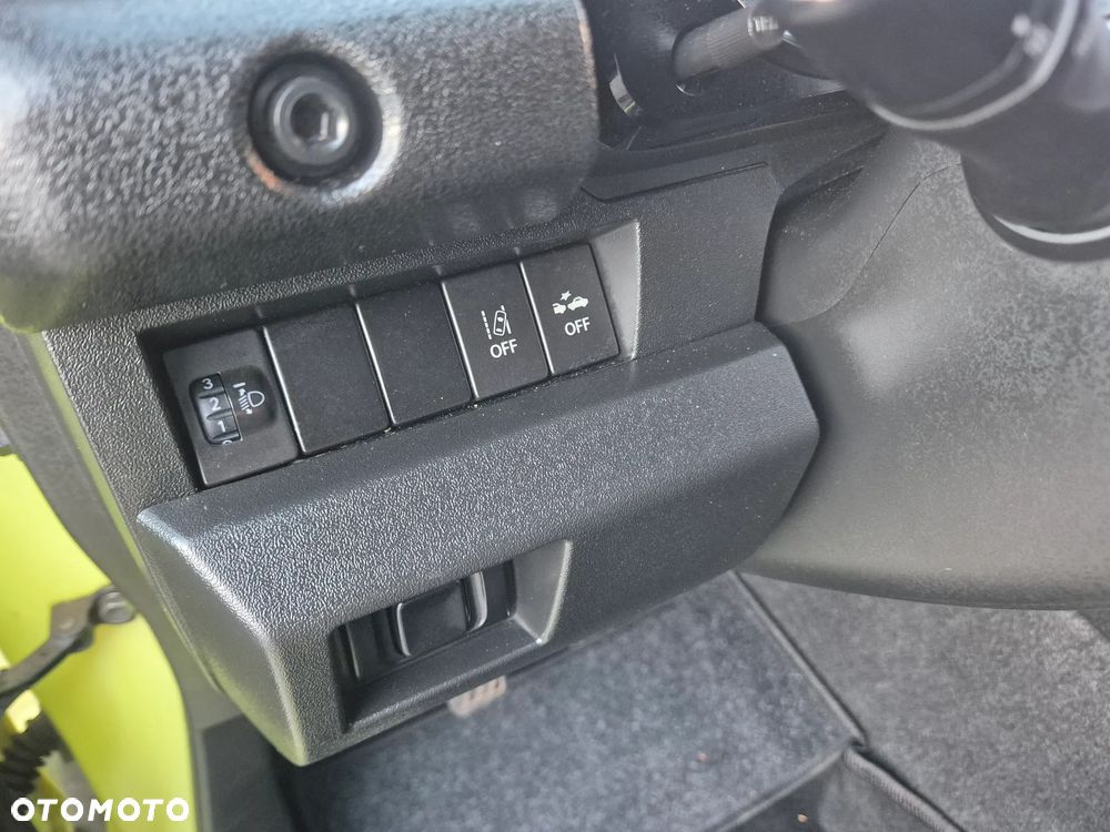 Suzuki Jimny 1.5 ALLGRIP Comfort - 16