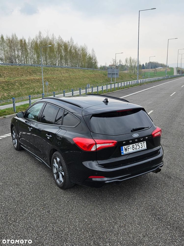 Ford Focus SW 1.5 EcoBoost ST-Line - 10