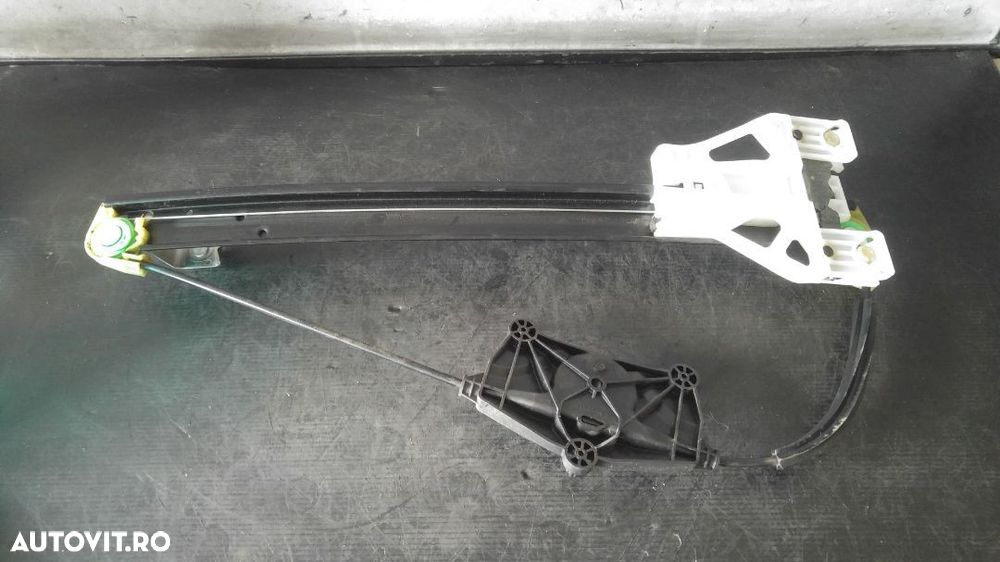 Macara geam electric dreapta spate audi q3 8u 8u0839462 - 2
