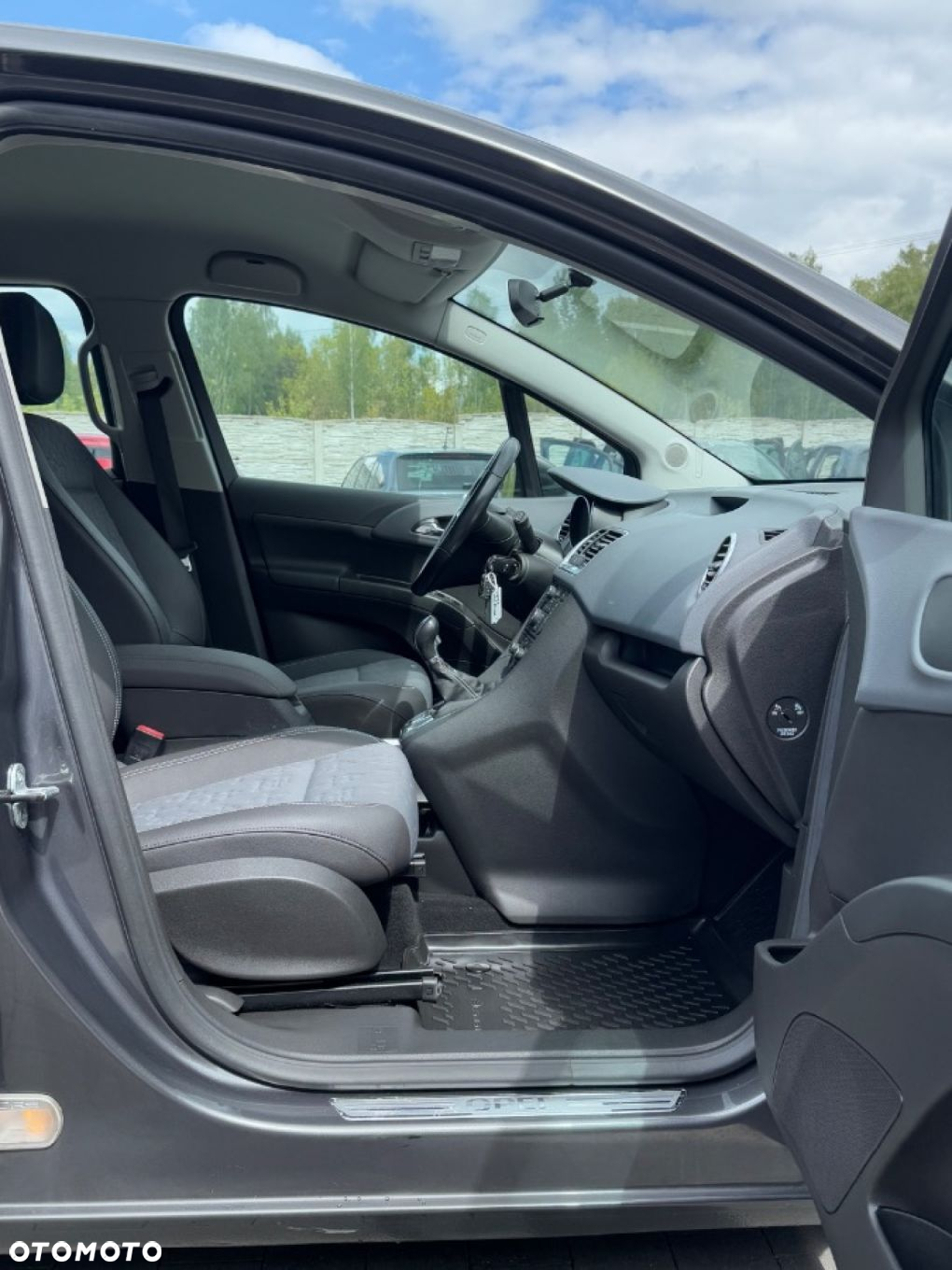 Opel Meriva - 38
