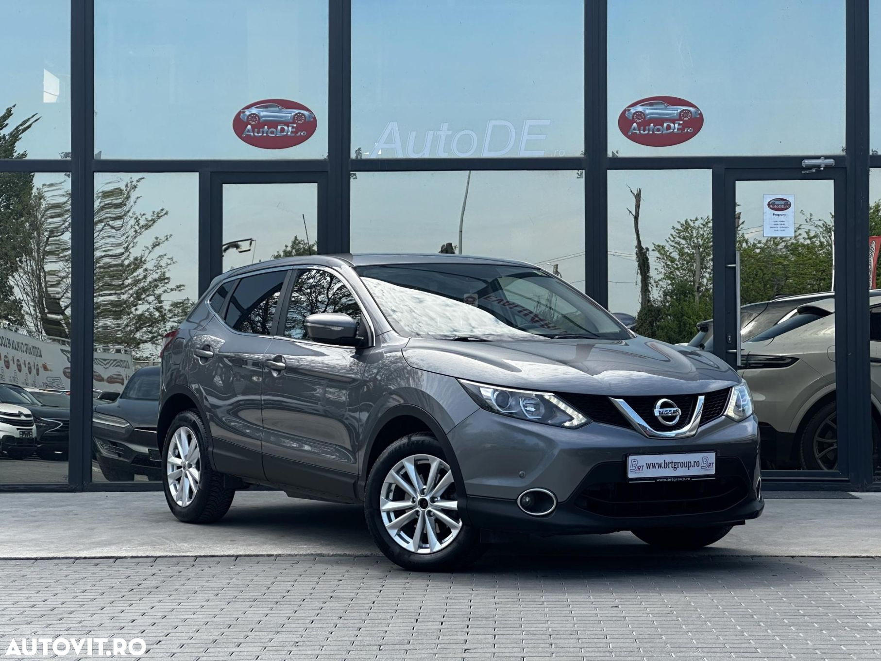 Nissan Qashqai - 2