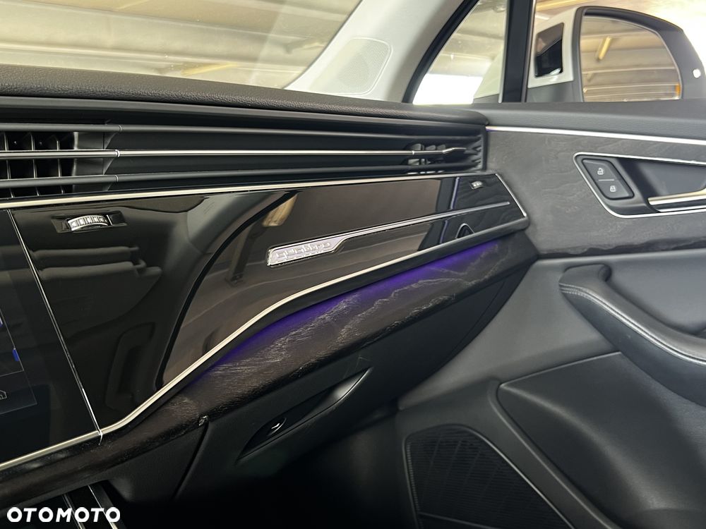 Audi Q7 55 TFSI mHEV Quattro Tiptr - 29