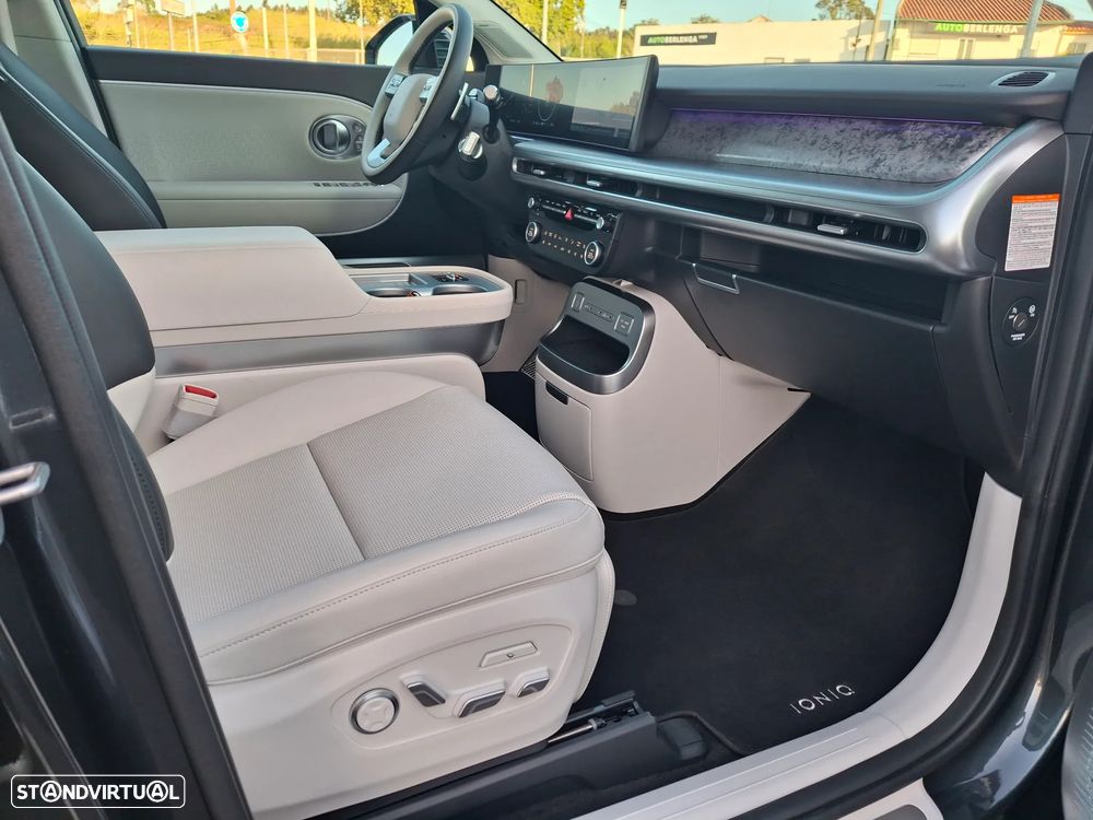 Hyundai Ioniq 9 110.3 kWh Calligraphy - 40