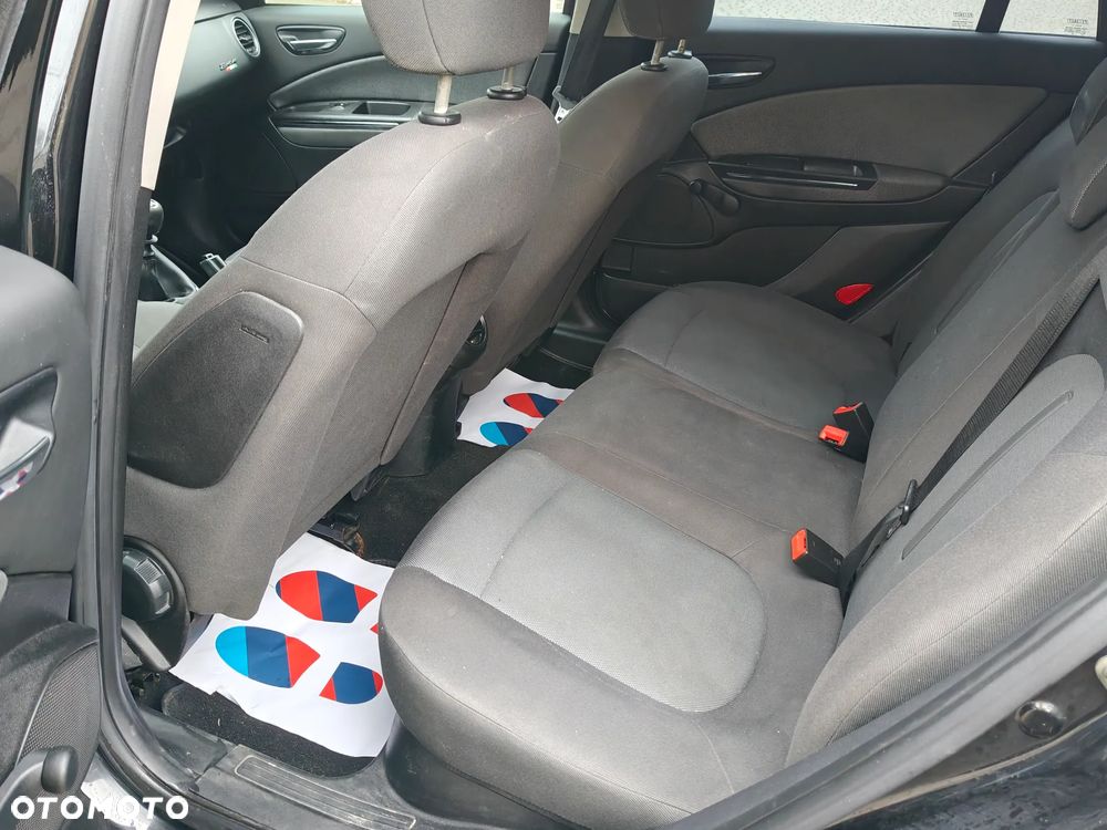 Fiat Bravo 1.9 Multijet Dynamic - 10