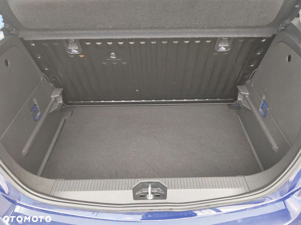 Opel Corsa 1.2 16V Edition / Active - 16