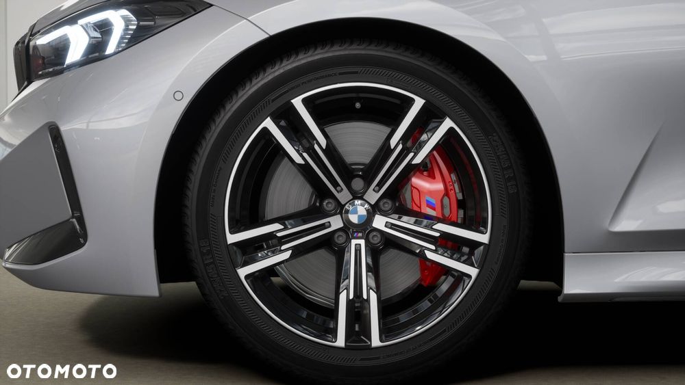 BMW Seria 3 330i xDrive M Sport sport - 9