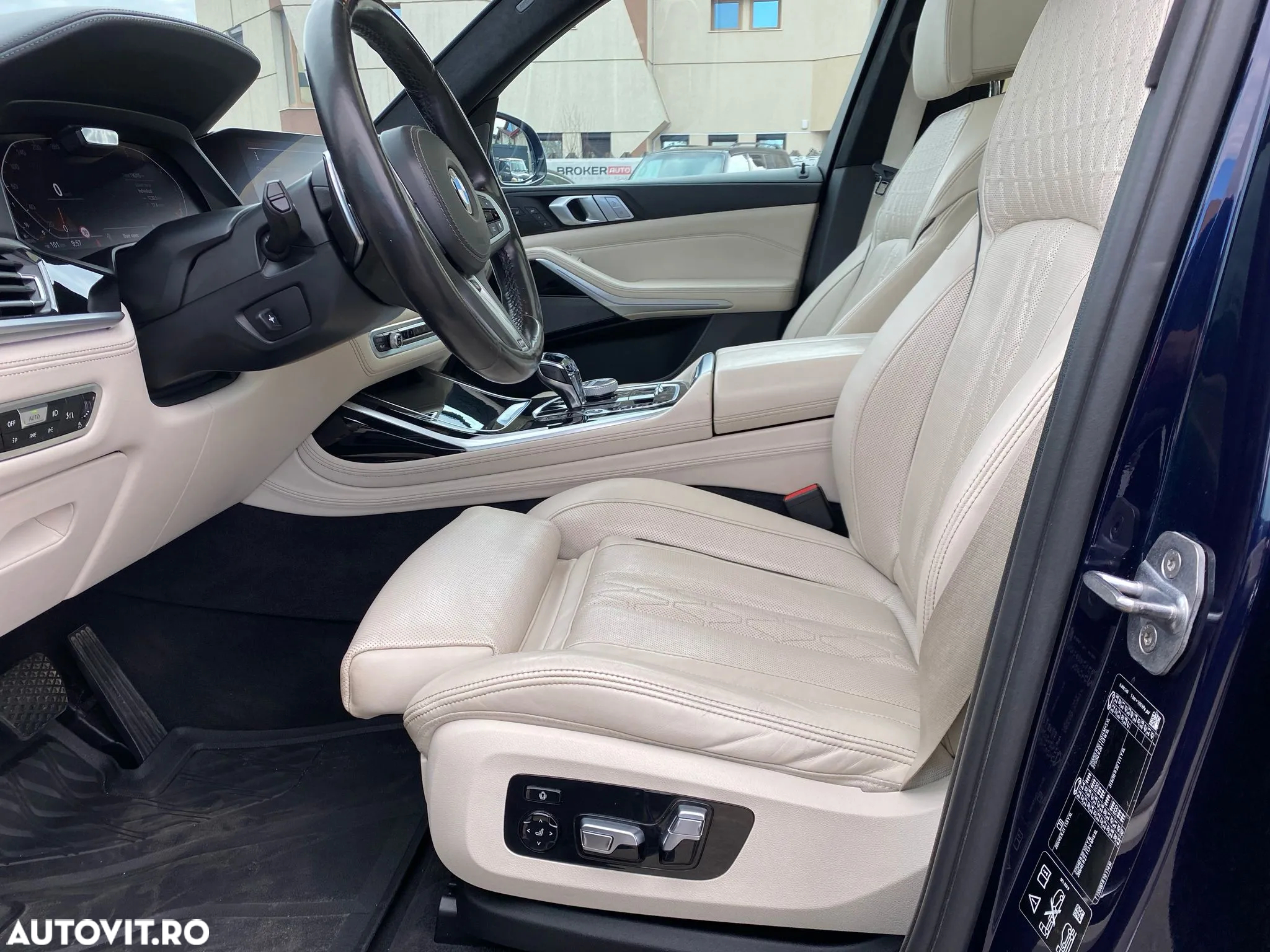 BMW X7 xDrive30d - 26