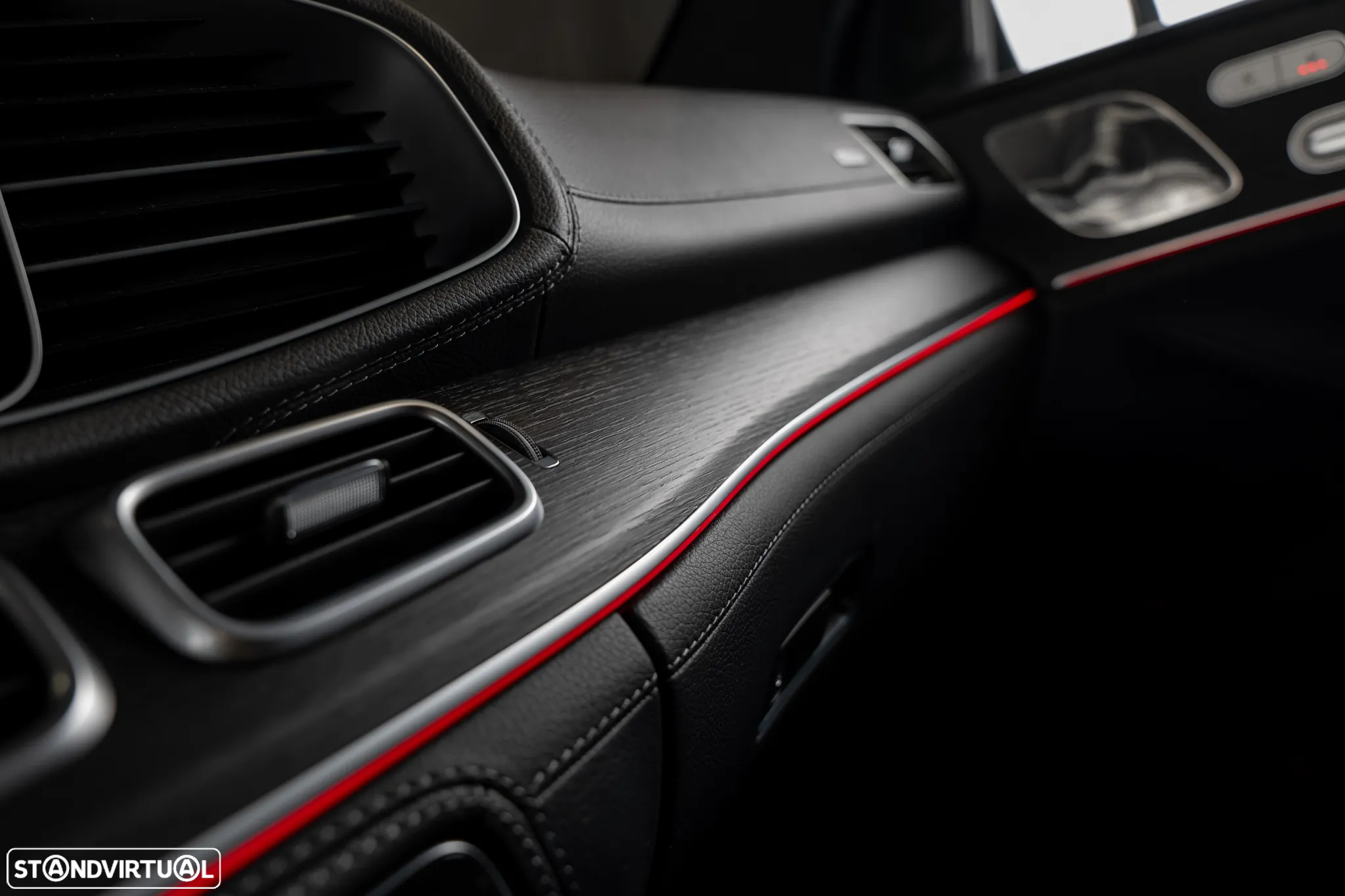 Mercedes-Benz GLE 53 AMG Coupe 4Matic+ - 32