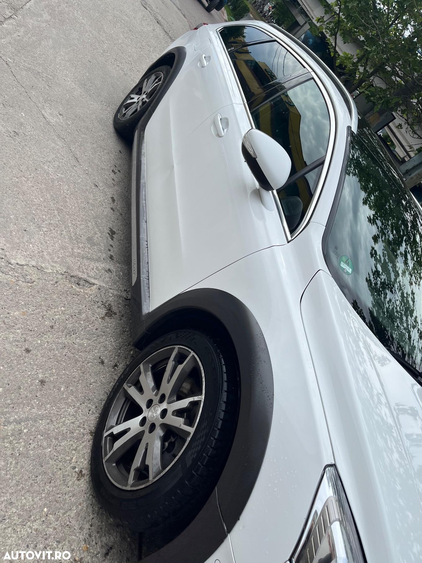 Peugeot 508 RXH 2.0 HDi FAP BMP Hybrid4 - 6